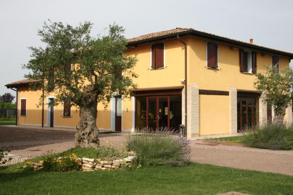 Hotel Del Rio Srl - Ristorante E Azienda Agricola Casinalbo Dış mekan fotoğraf