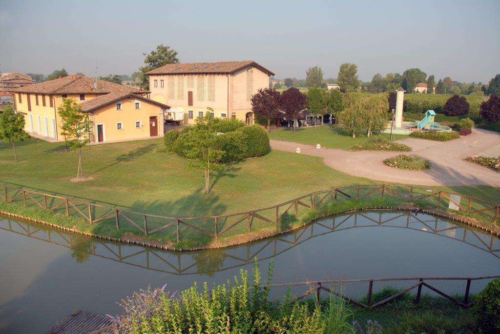 Hotel Del Rio Srl - Ristorante E Azienda Agricola Casinalbo Dış mekan fotoğraf