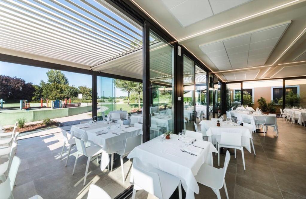 Hotel Del Rio Srl - Ristorante E Azienda Agricola Casinalbo Dış mekan fotoğraf